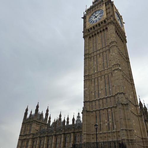 England 25 London 3