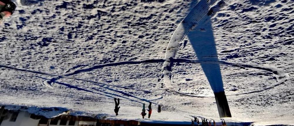 Logo_im_Schnee