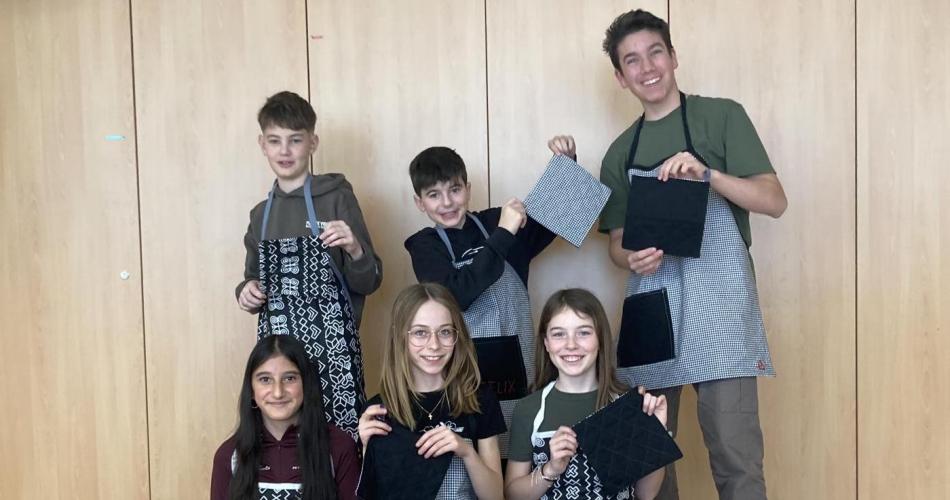 Die 2c nähte Topflappen und Schürzen